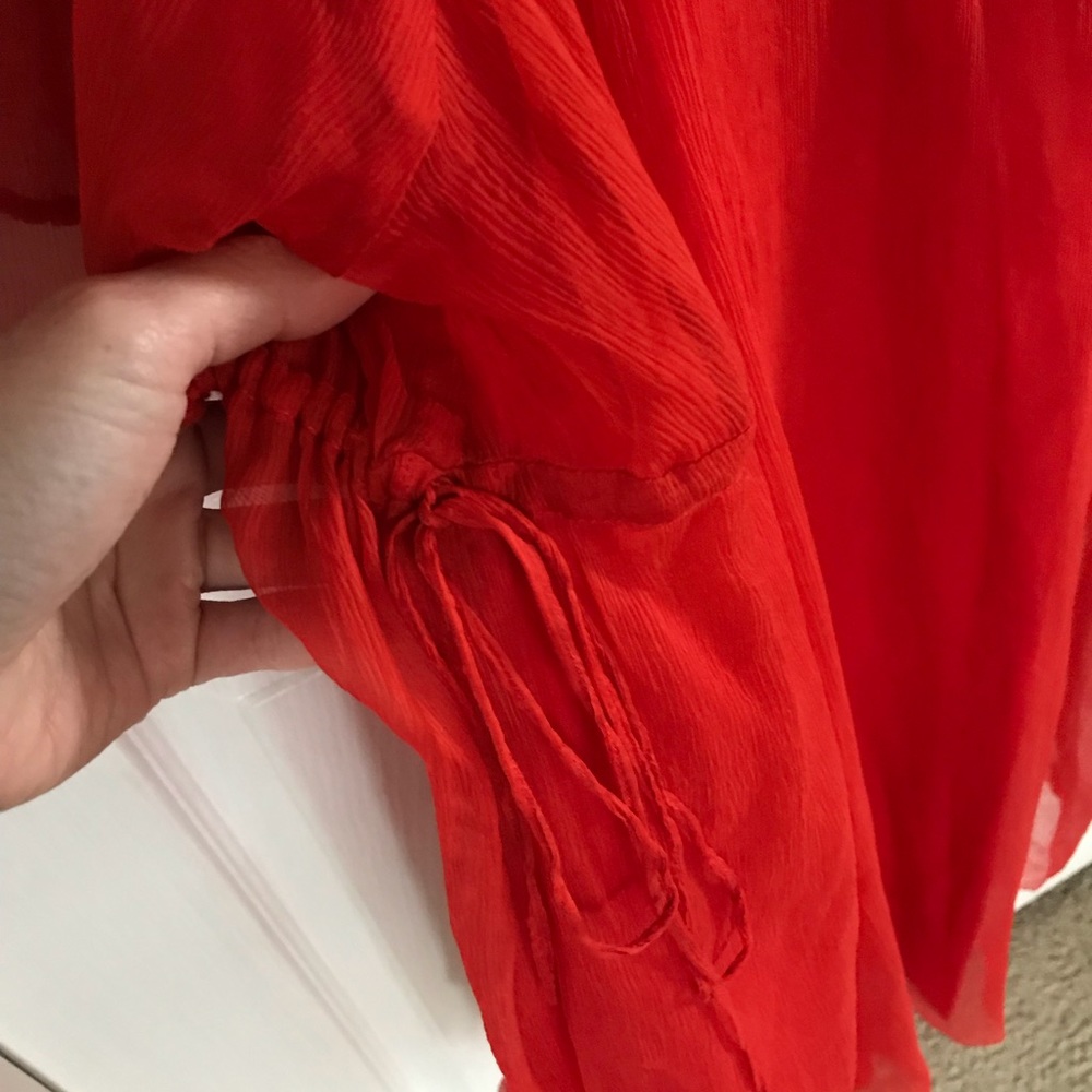 Beach coverup - Picture 2 of 4